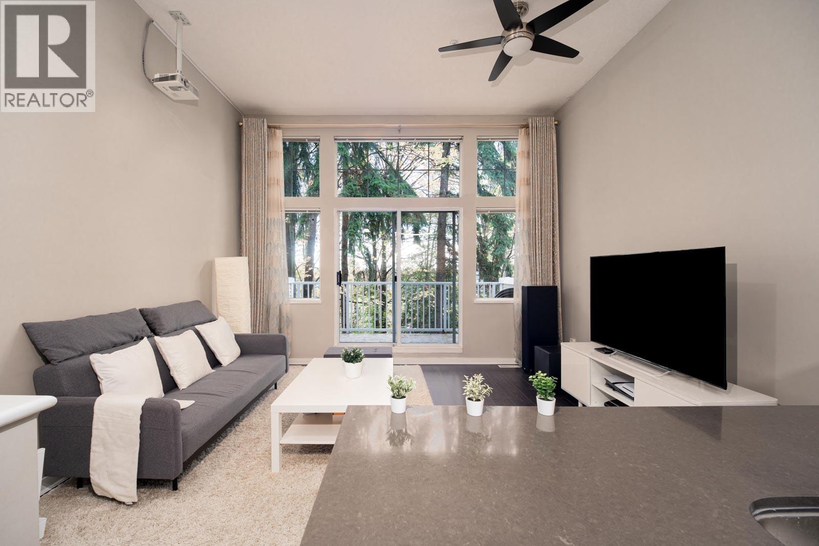 3586 Rainier Place Unit 1, Vancouver, BC V5S 4T3