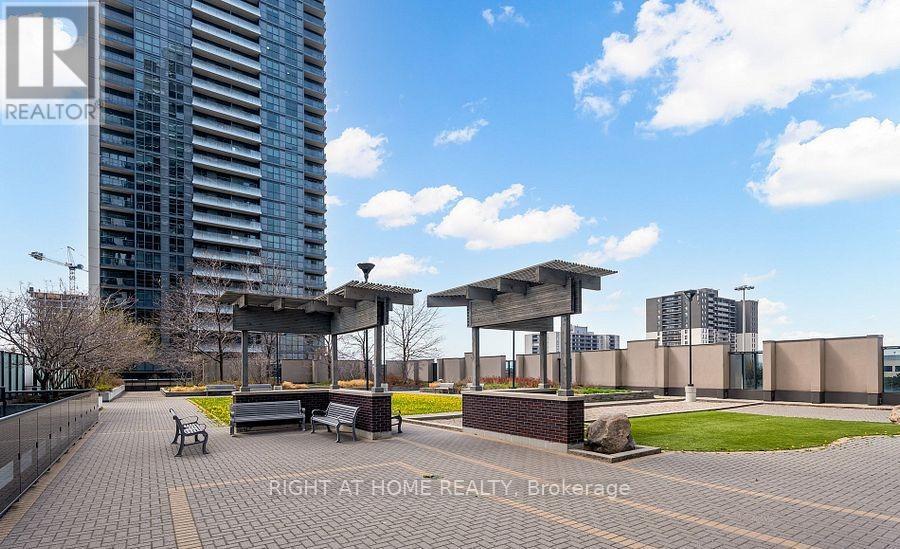 2801 9 Valhalla Inn Rd, Toronto, ON M9B 0B2