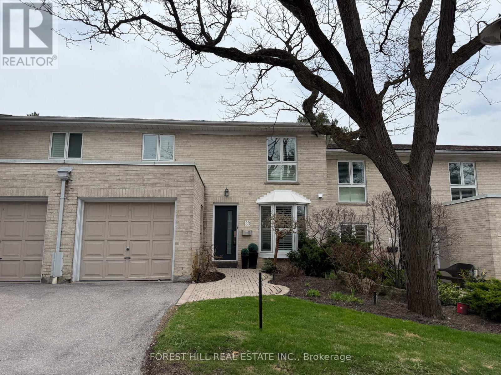 53 33 Proudbank Millway Way, Toronto, ON M2L 1P3
