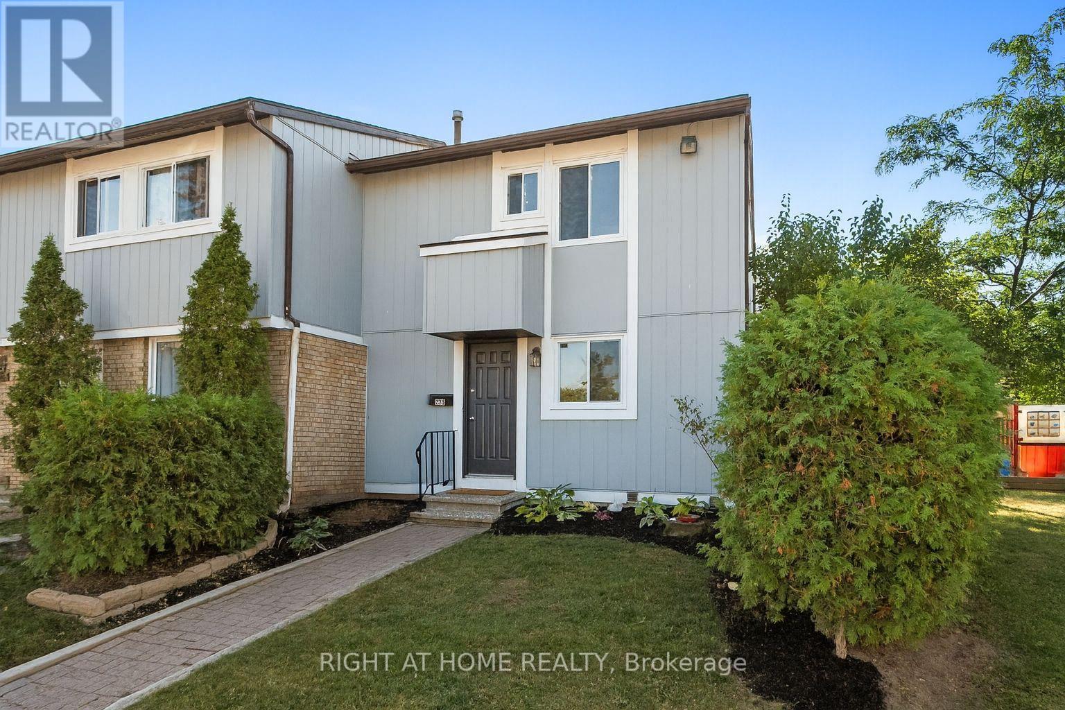 235 Thistledown Ct, Ottawa, ON K2J 1N1