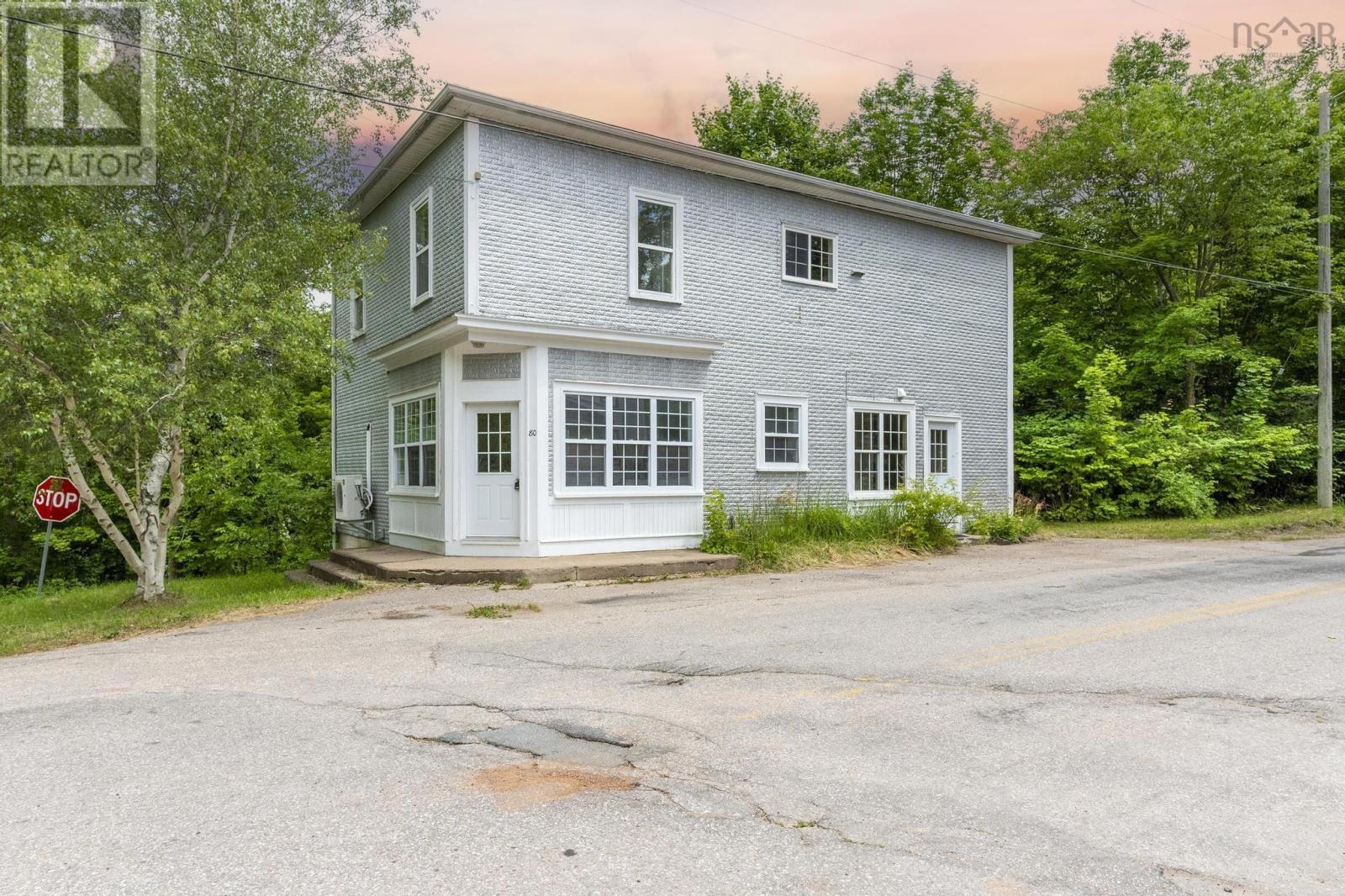 80 Nictaux Falls Rd, Middleton, NS B0S 1P0