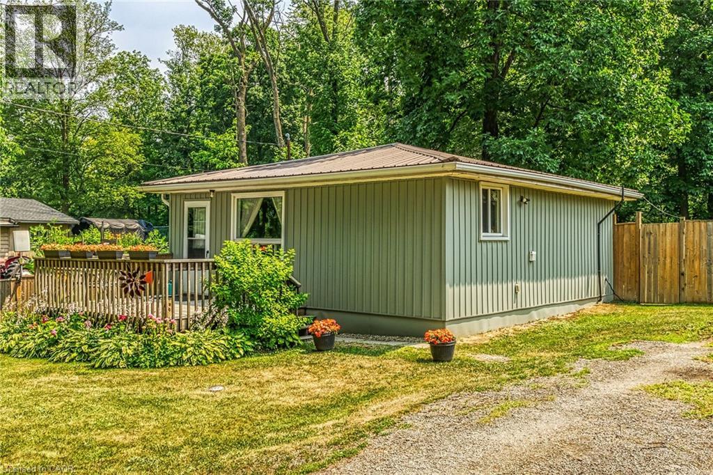 4 Nanticoke Valley Rd, Nanticoke, ON N0A 1L0