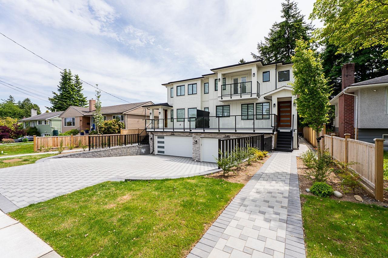 15492 Thrift Ave, White Rock, BC V4B 2L9