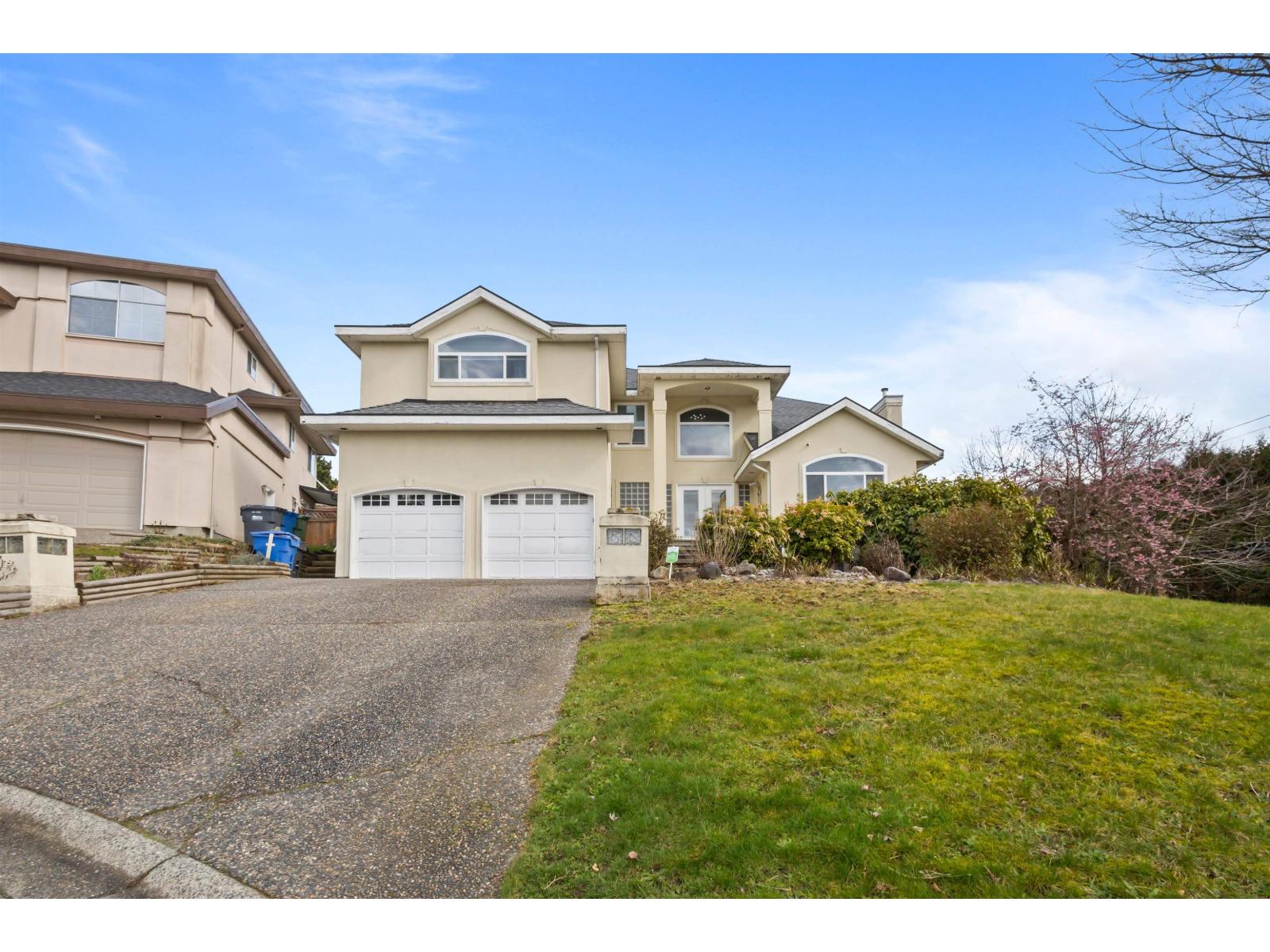 2016 Monteray Pl, Abbotsford, BC V2S 7S2
