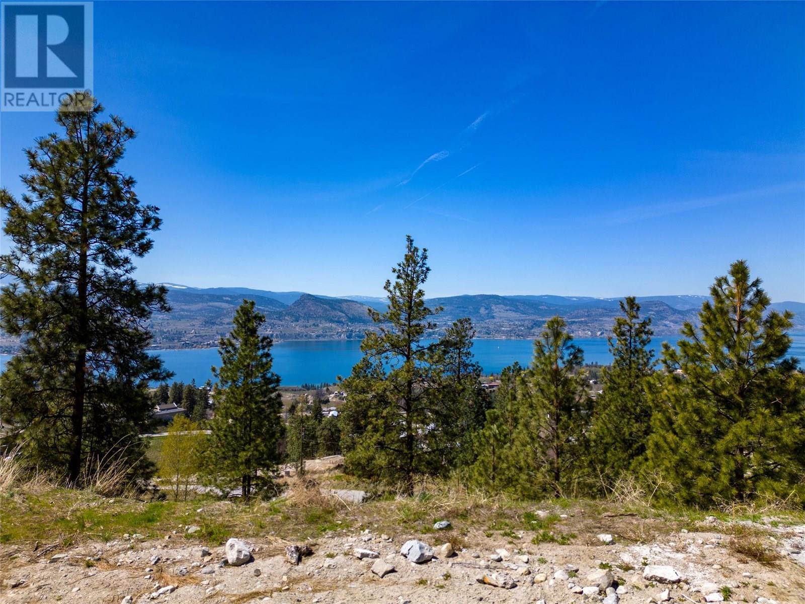 2955 Outlook Way, Naramata, BC V0H 1N1