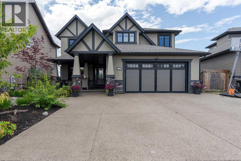 243 Wild Rose St, Fort Mcmurray, AB T9K 0G8
