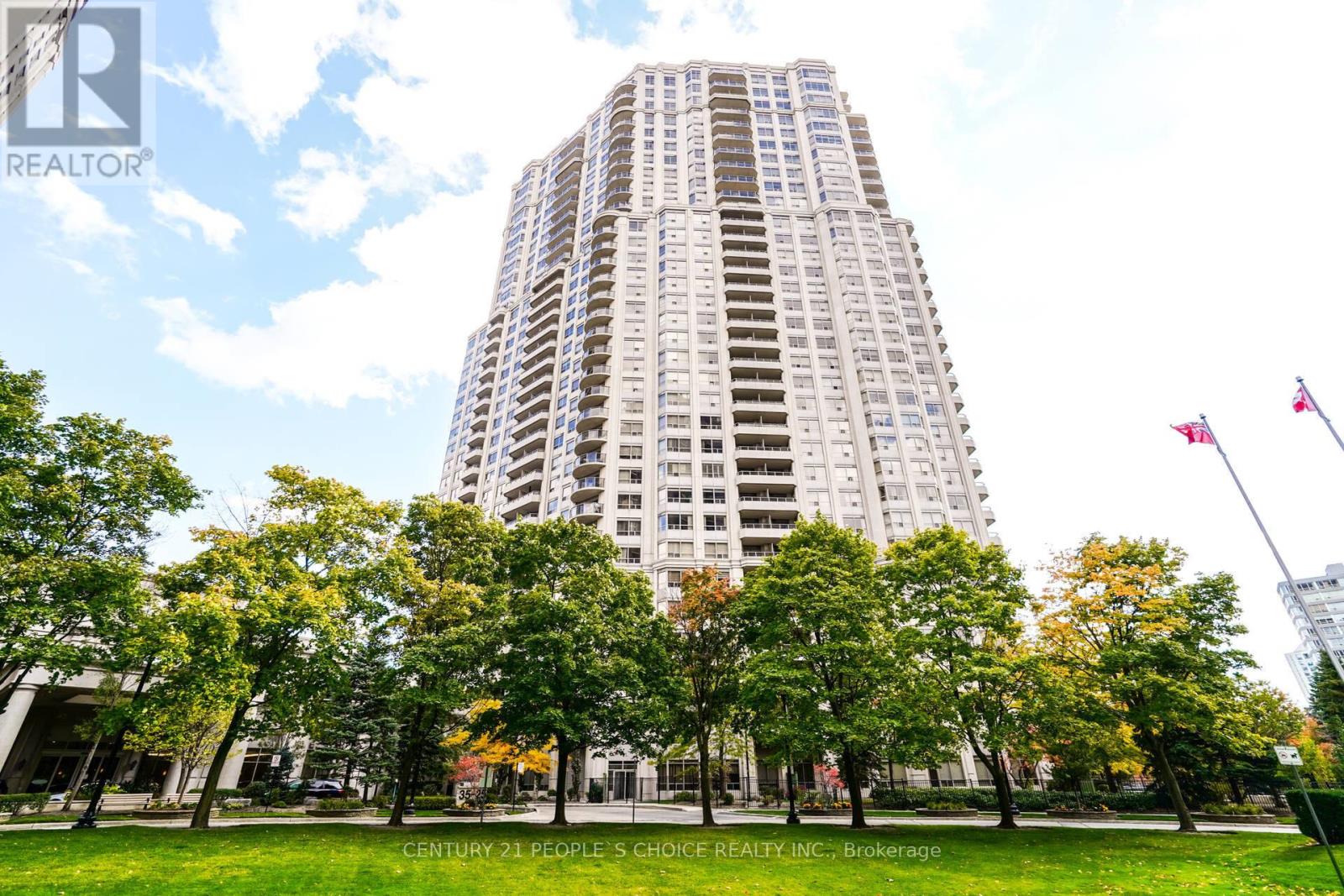 25 Kingsbridge Garden Cir Ph08 Cir, Mississauga, ON L5R 4B1