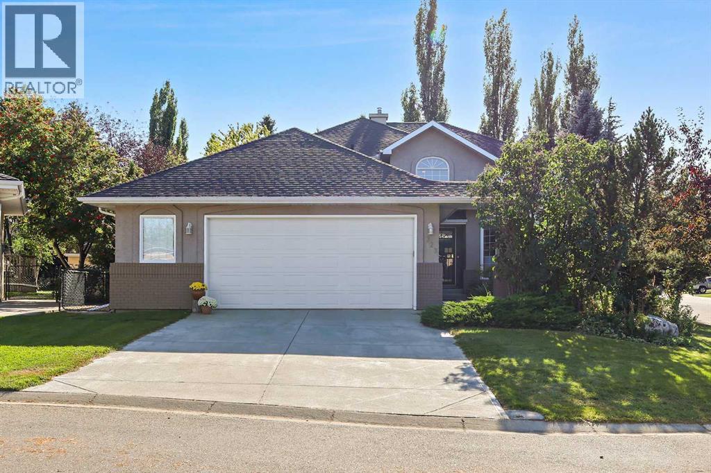 323 Mt Cascade Pl SE, Calgary, AB T2Z 2K5