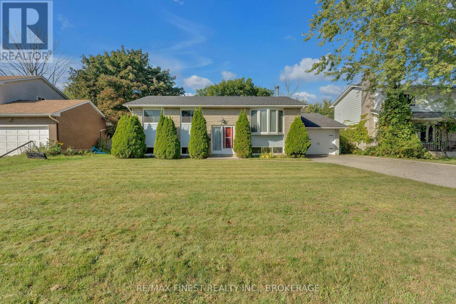 167 Sherman St, Kingston, ON K7M 4G9