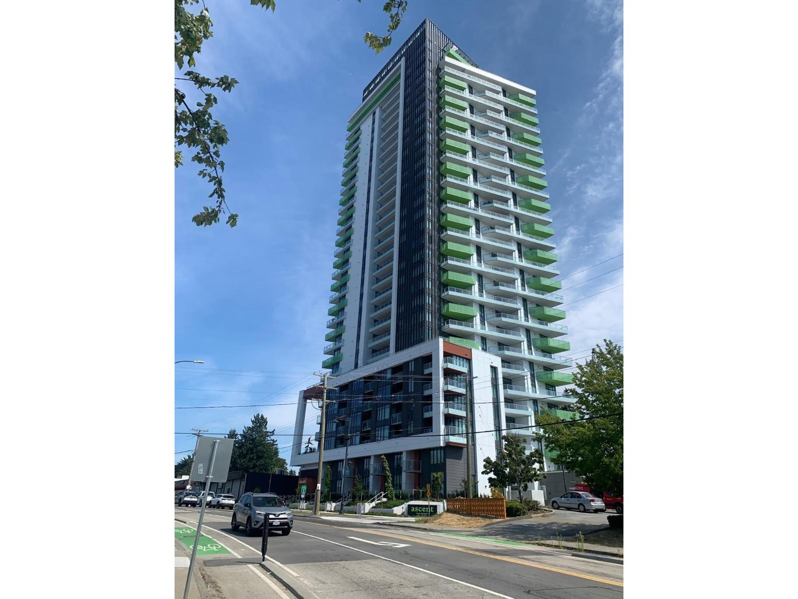 10428 Whalley Boulevard Unit 1806, Surrey, BC V3T 0W2
