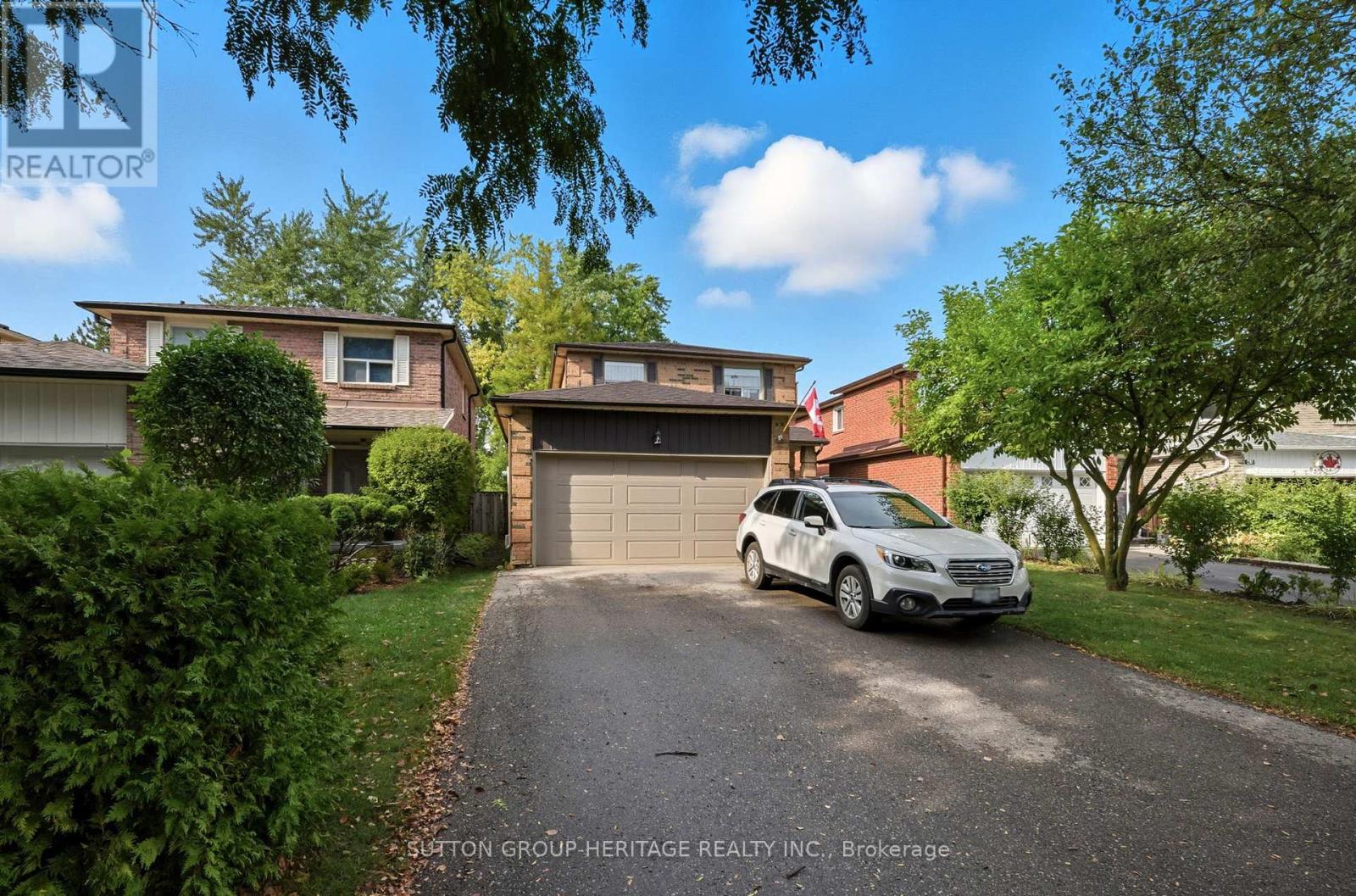69 Spragg Cir, Markham, ON L3P 5W4