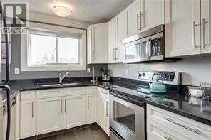 644 Meredith Road Ne Unit 303, Calgary, AB T2E 5A8