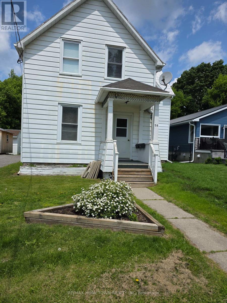 58 Abbott St, Brockville, ON K6V 4A6