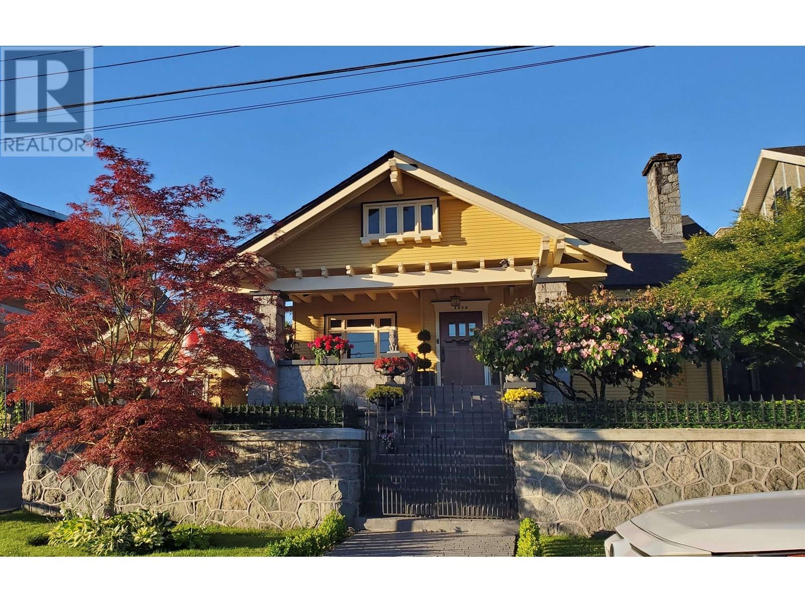 1606 E 15th Ave, Vancouver, BC V5N 2G1