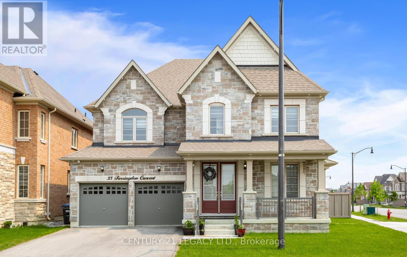 35 Farringdon Cres, Brampton, ON L7A 4Z6