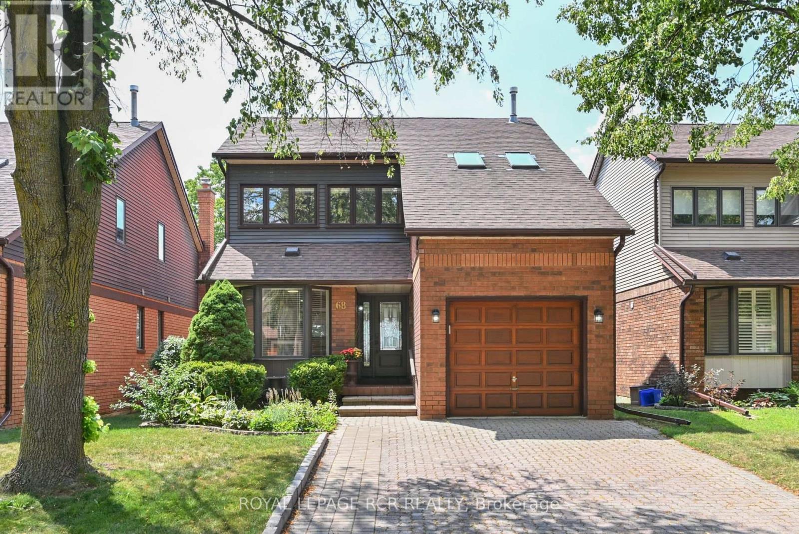 68 Riverview Rd, New Tecumseth, ON L9R 1S5