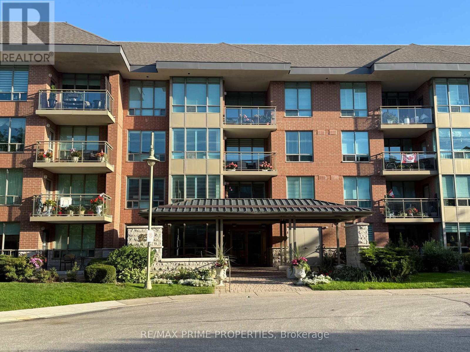 320 85 The Boardwalk Way, Markham, ON L6E 1B9