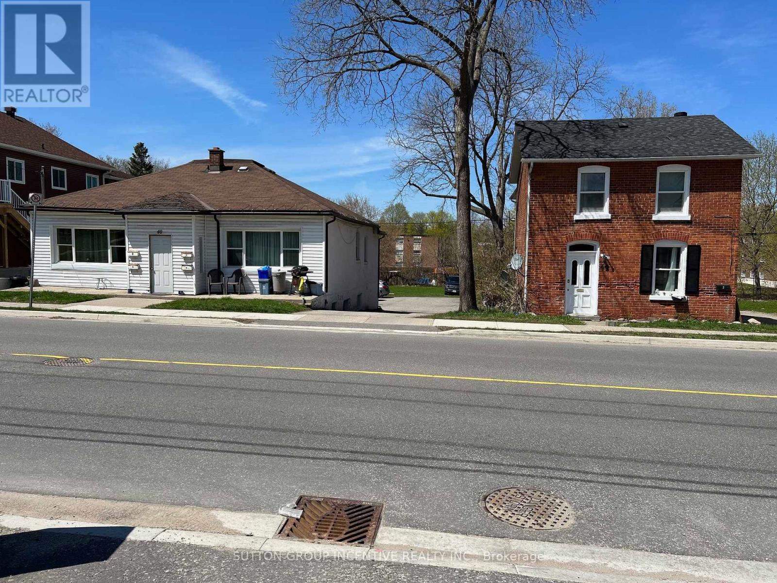 42 Penetang Street Unit 40, Barrie, ON L4M 1V6