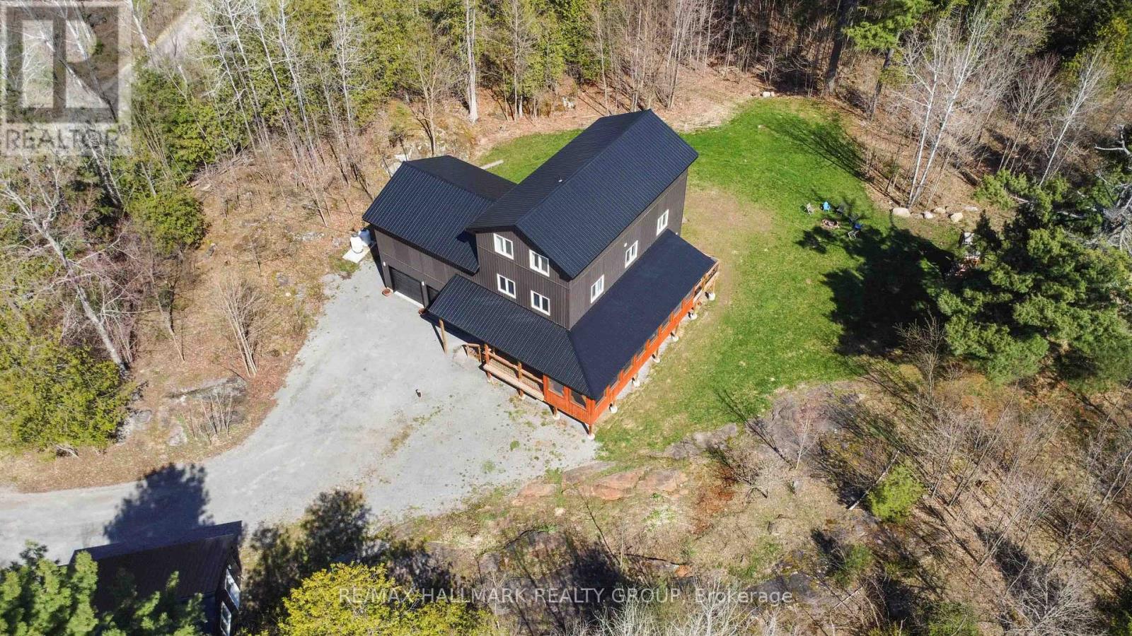 628 Sugar Bush Rd, Mississippi Mills, ON K0A 2X0