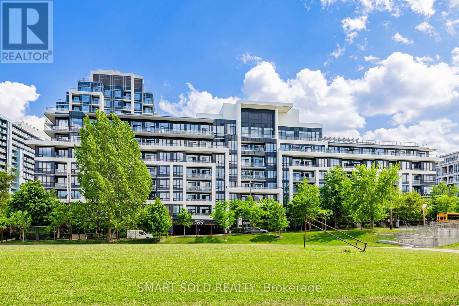 624 399 Spring Garden Ave E, Toronto, ON M2N 3H6
