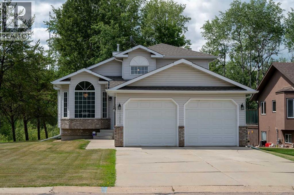 3901 Champagne Dr, Athabasca, AB T9S 1J2