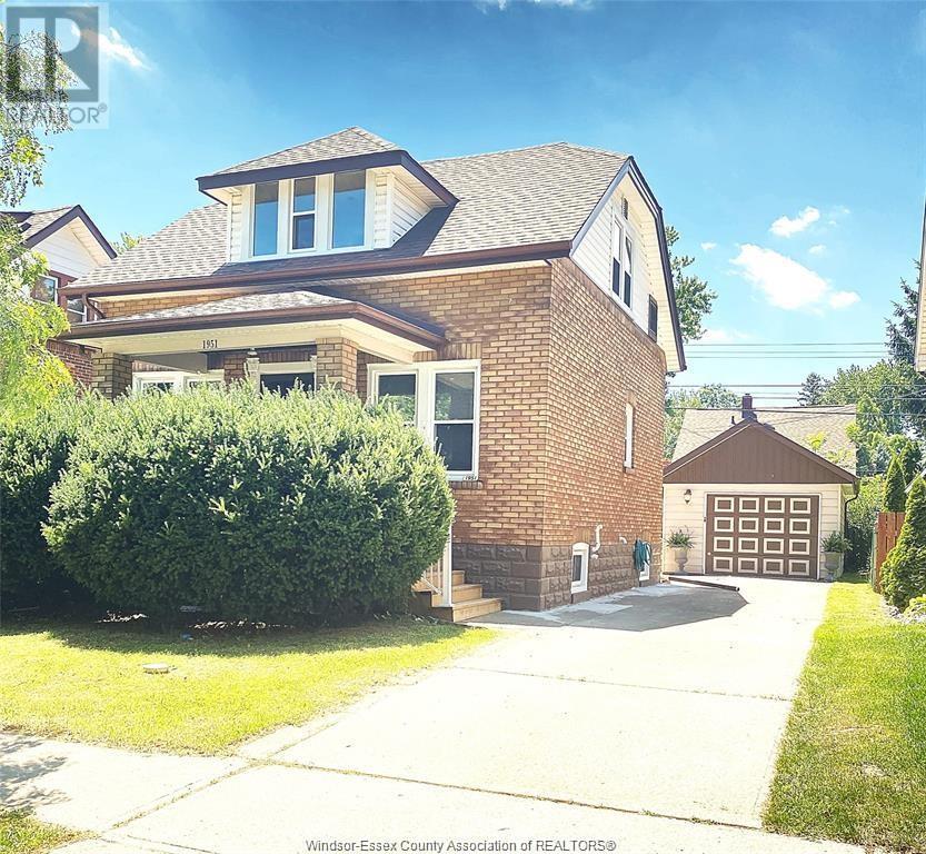 1951 Tourangeau Rd, Windsor, ON N8W 4N4