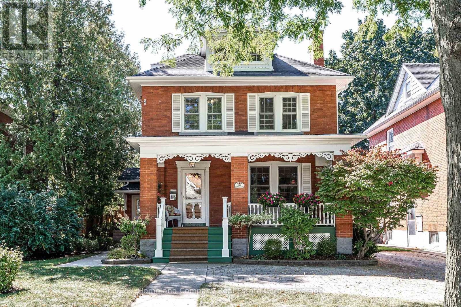141 Norman St, Stratford, ON N5A 5S1