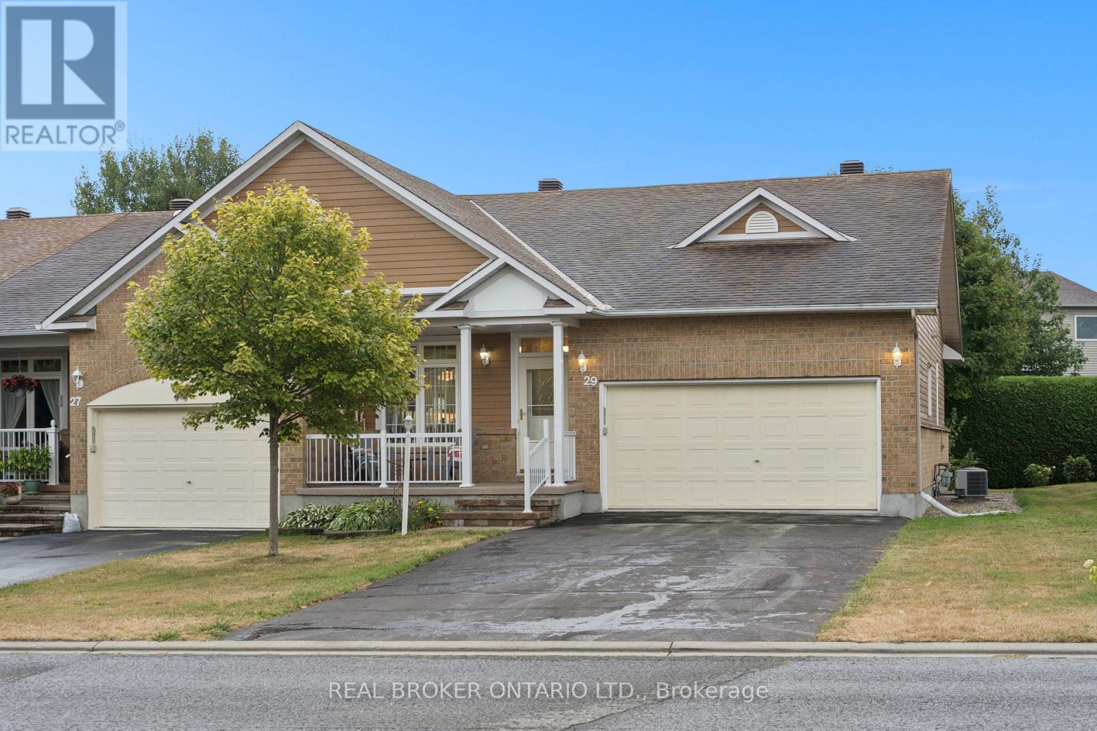 29 Sable Run Dr, Ottawa, ON K2S 1W8