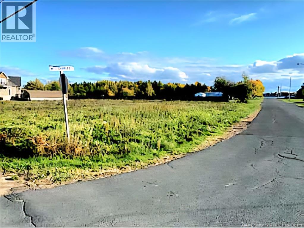 2913sm Rue Dignard, Tracadie, NB E1X 1A2
