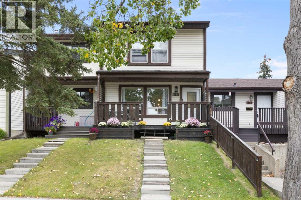 1324 Ranchlands Way NW, Calgary, AB T3G 1R2