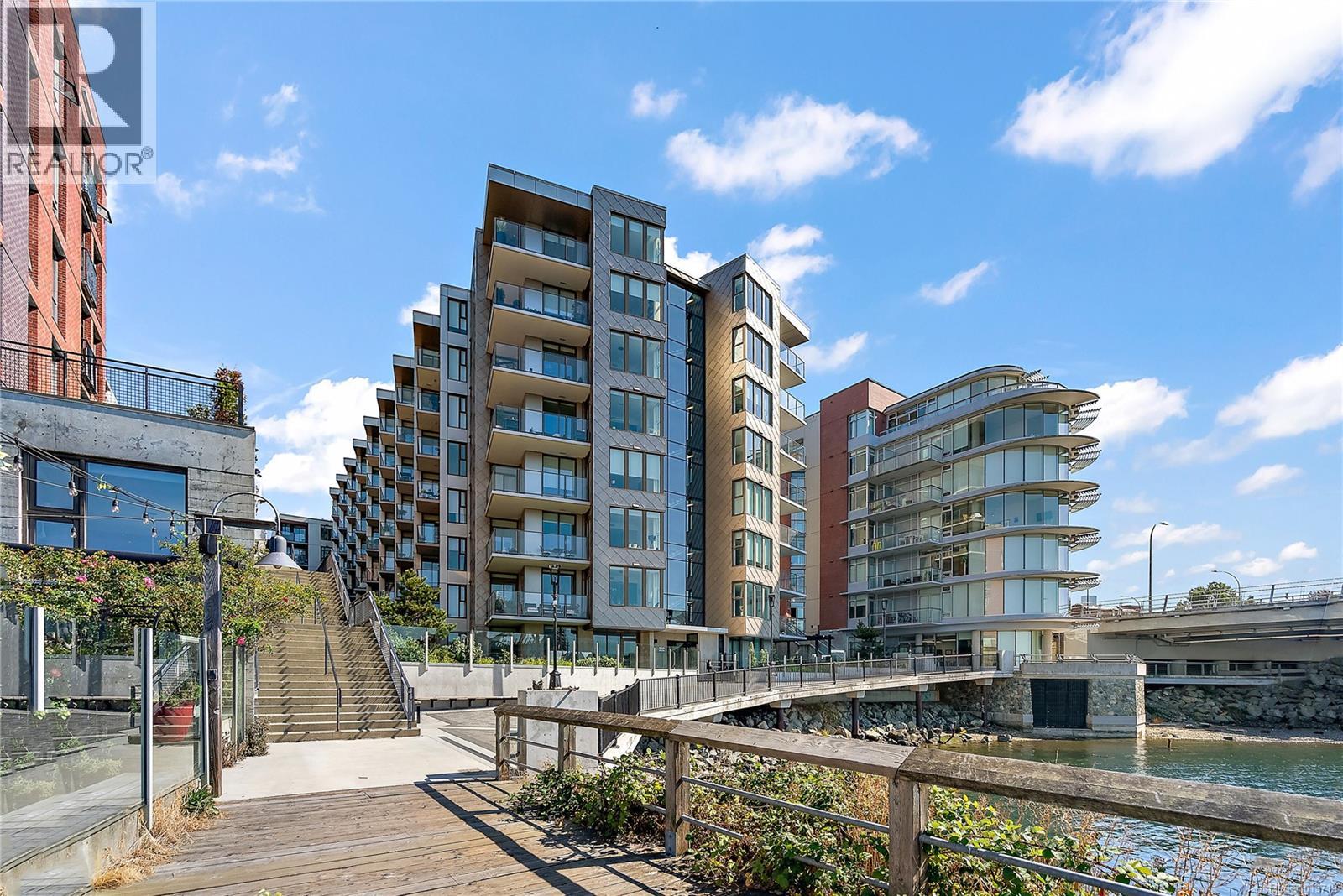 1628 Store St Unit 716 St, Victoria, BC V8W 3K3