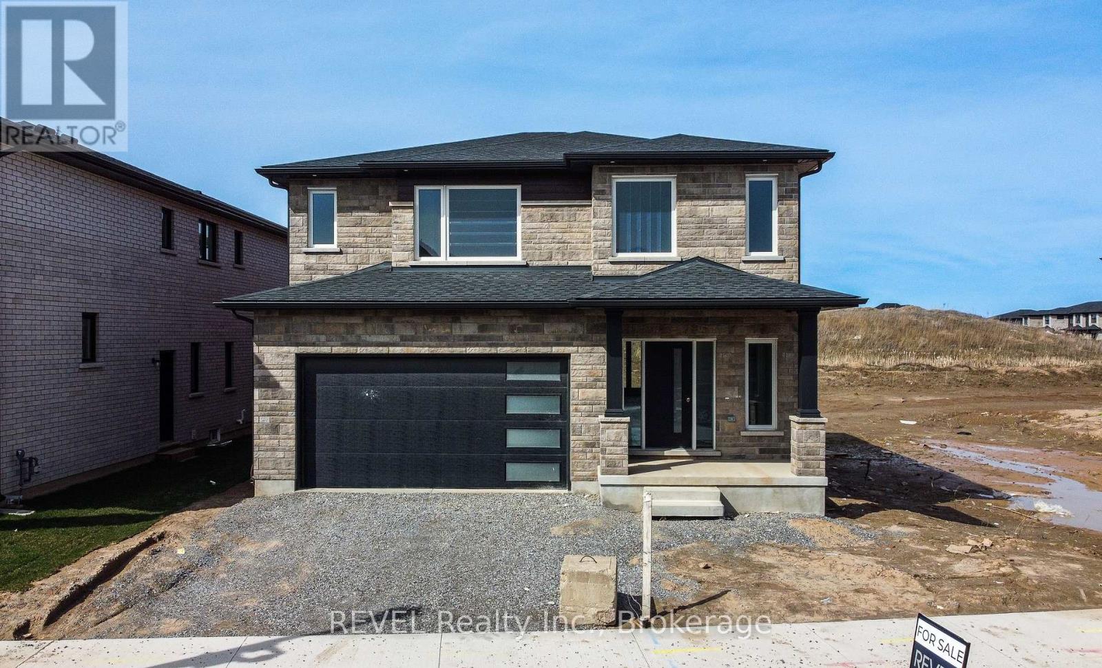 111 Acacia Rd, Pelham, ON L3B 5N5