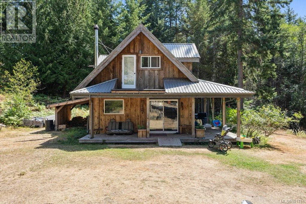 3 Main Rd, Lasqueti Island, BC V0R 2J0
