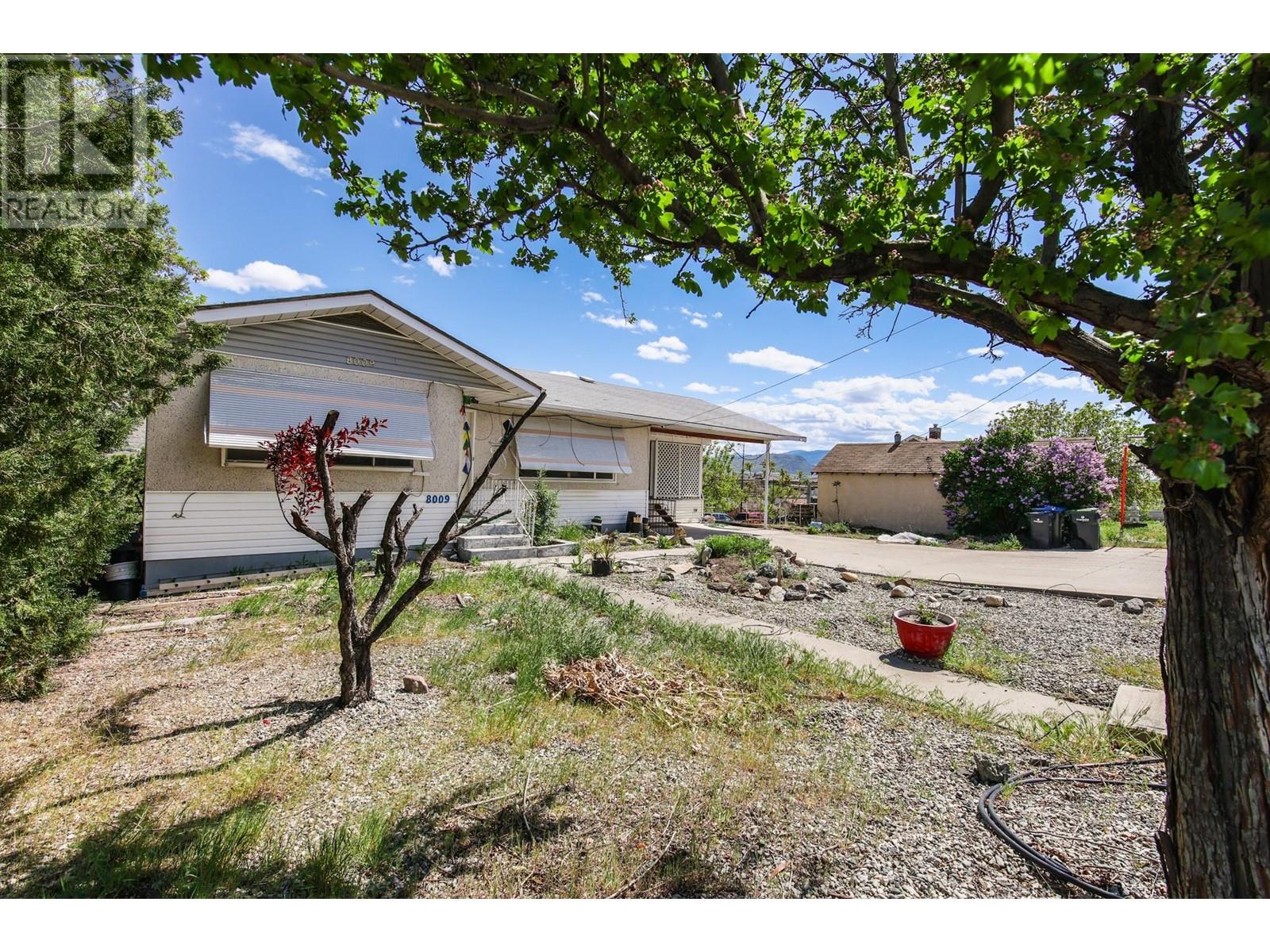 8009 87 Street, Osoyoos, BC V0H 1V0