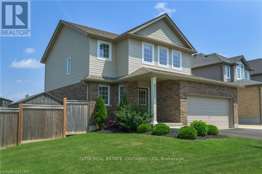 2711 Foxbend Link, London, ON N6G 5B4