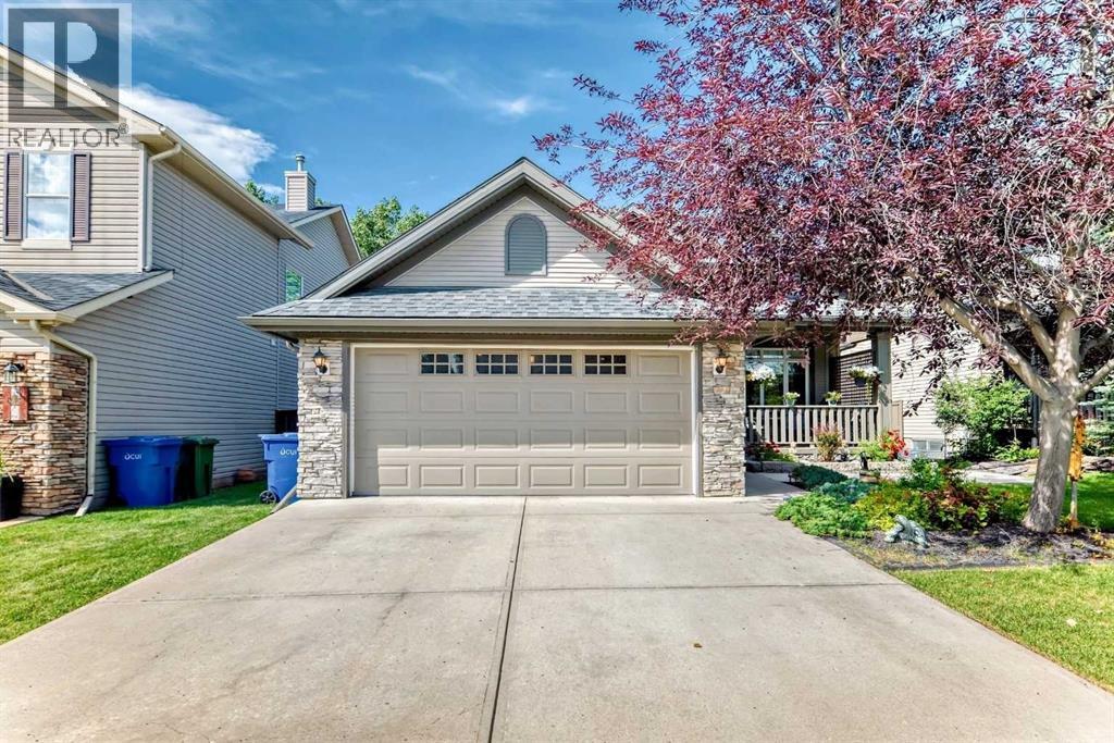 187 Hawkmere Vw, Chestermere, AB T1X 1T8