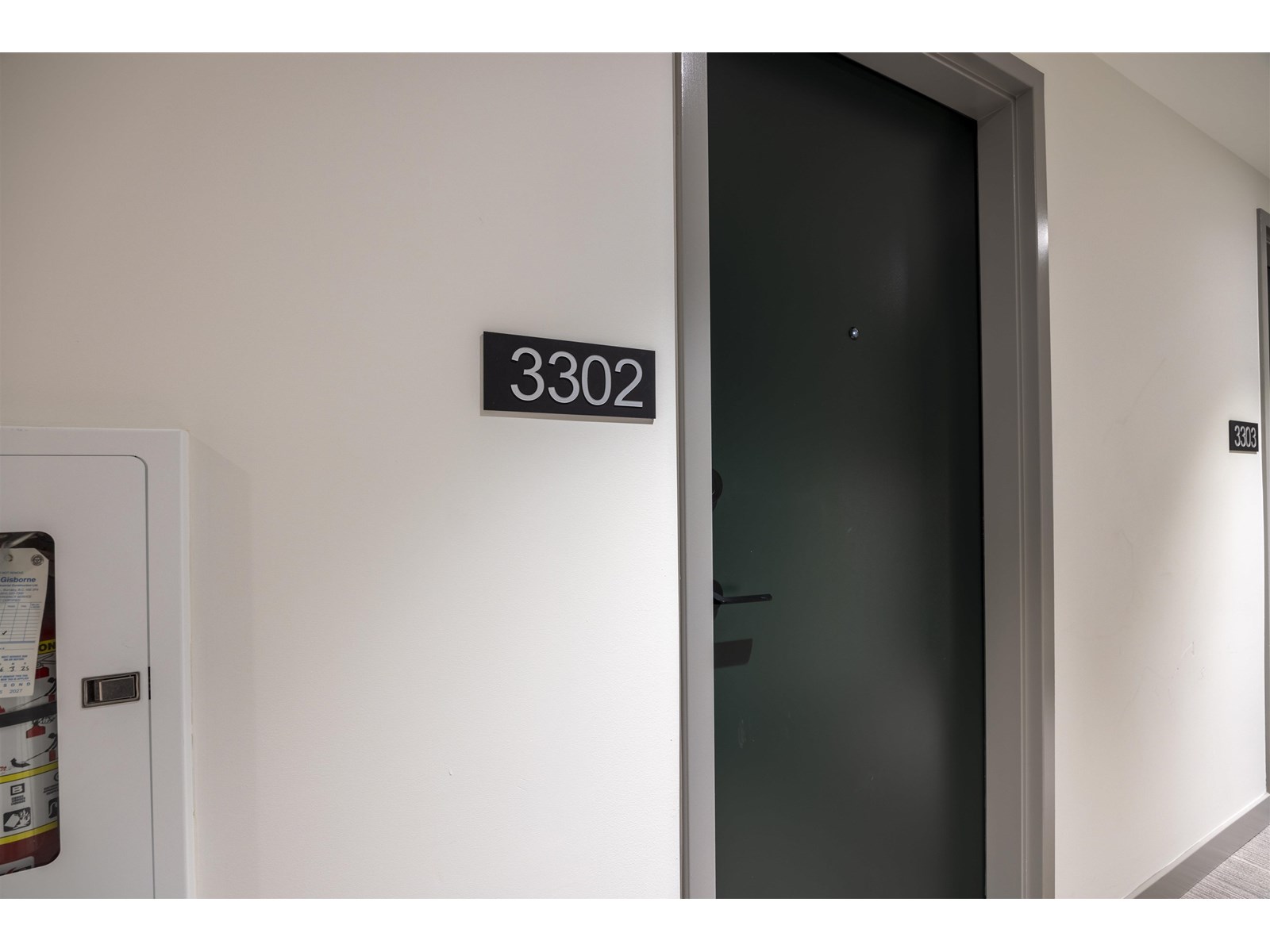 13745 George Junction Unit 3302, Surrey, BC V3T 0V8