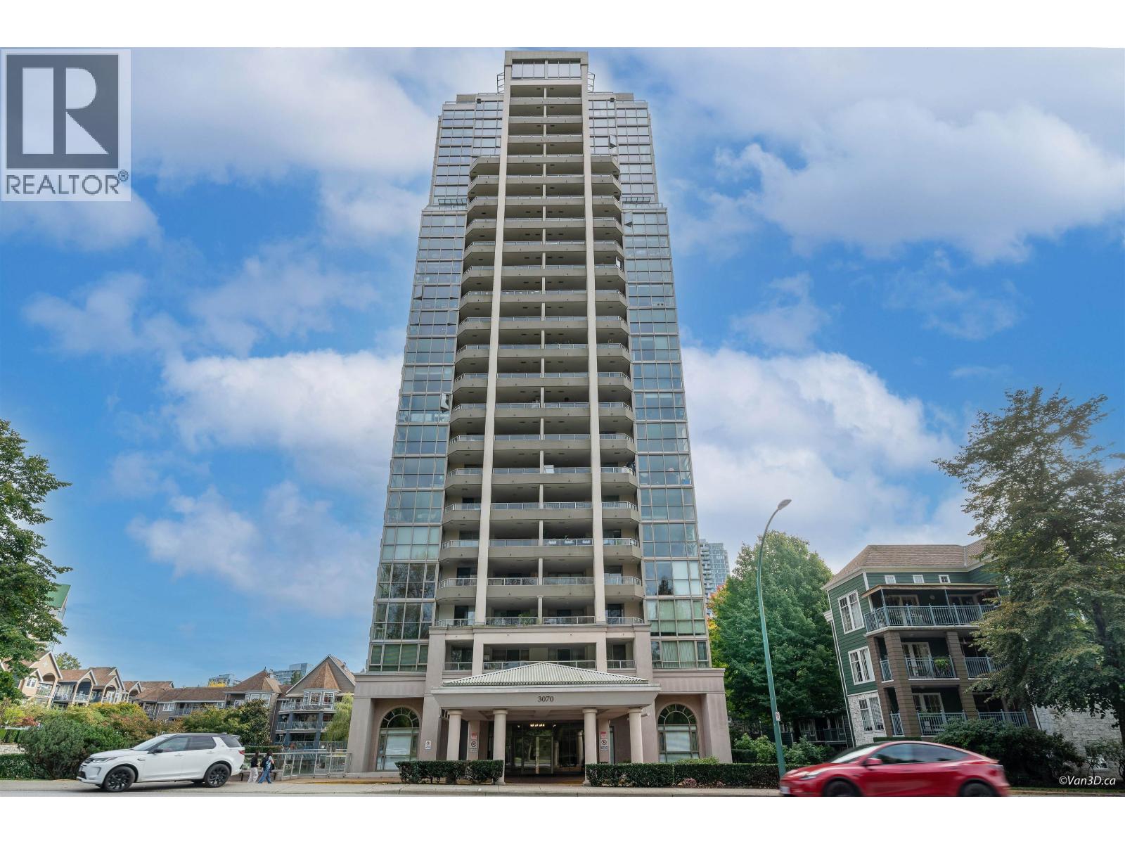 3070 Guildford Way Unit 203, Coquitlam, BC V3B 7R8