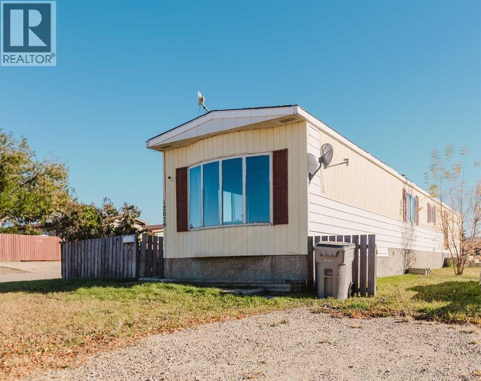 12029 96a St, Grande Prairie, AB T8V 5H6