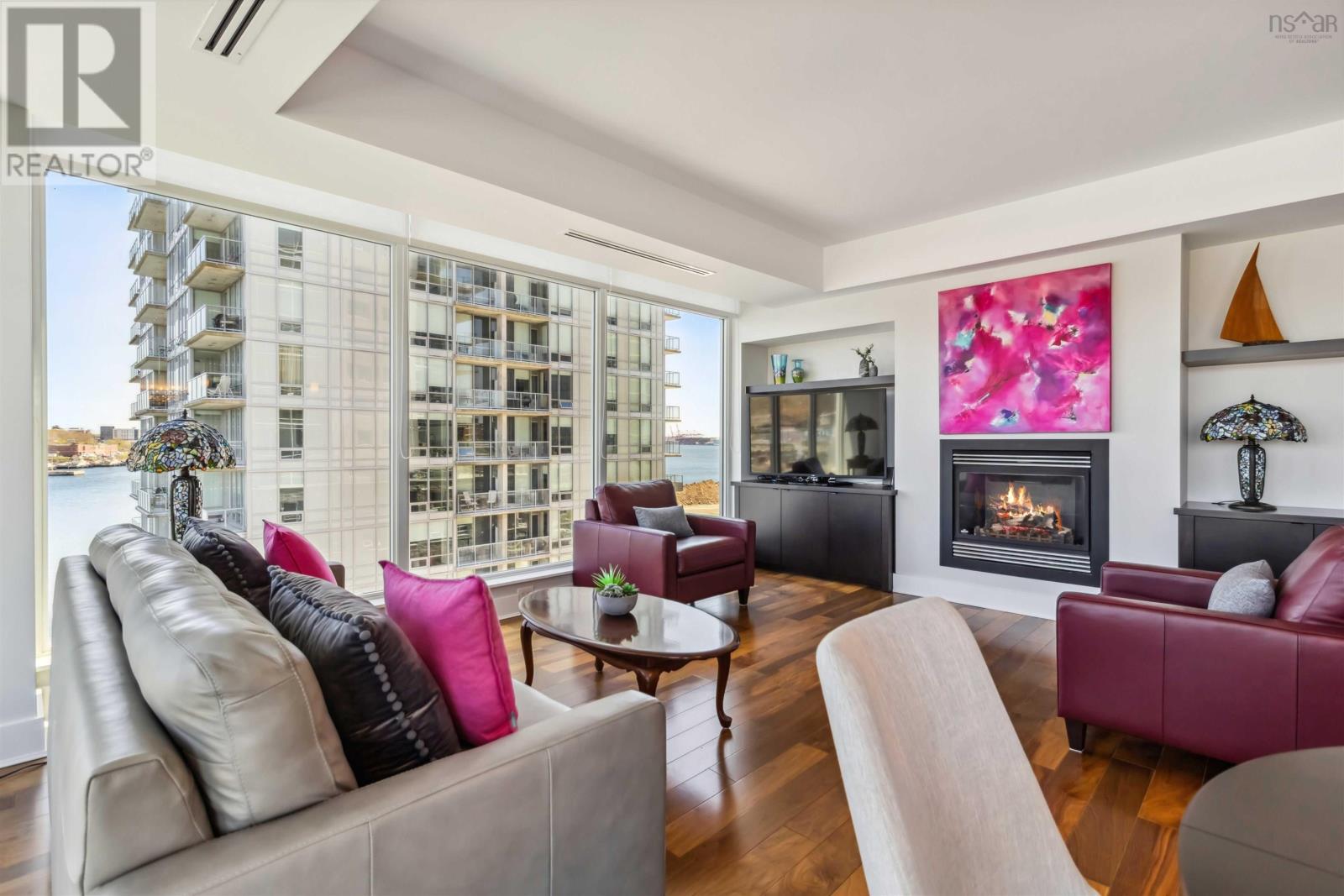 31 Kings Wharf Place Unit 502, Dartmouth, NS B2Y 0C1