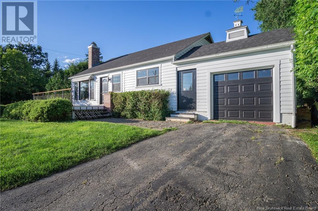 66 Water St, Saint Andrews, NB E5B 1A5
