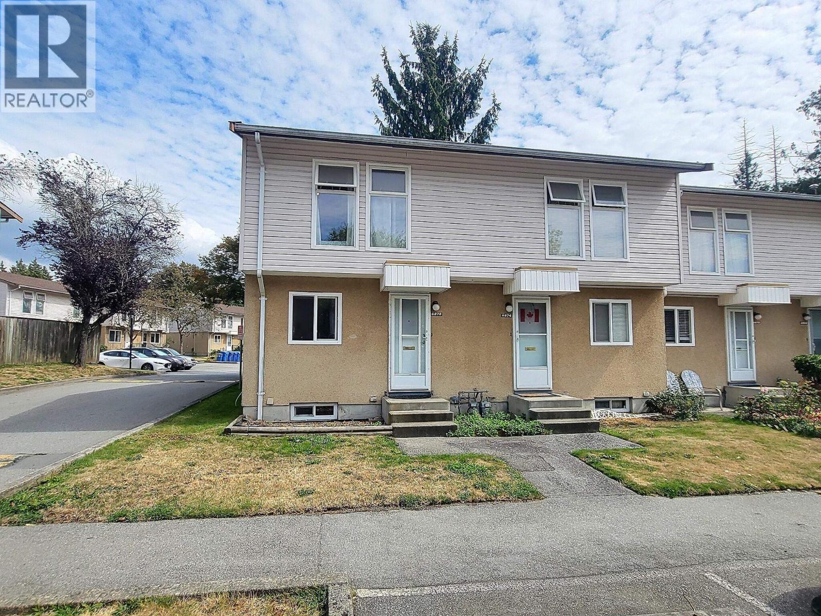 6878 Arlington St, Vancouver, BC V5S 3N9