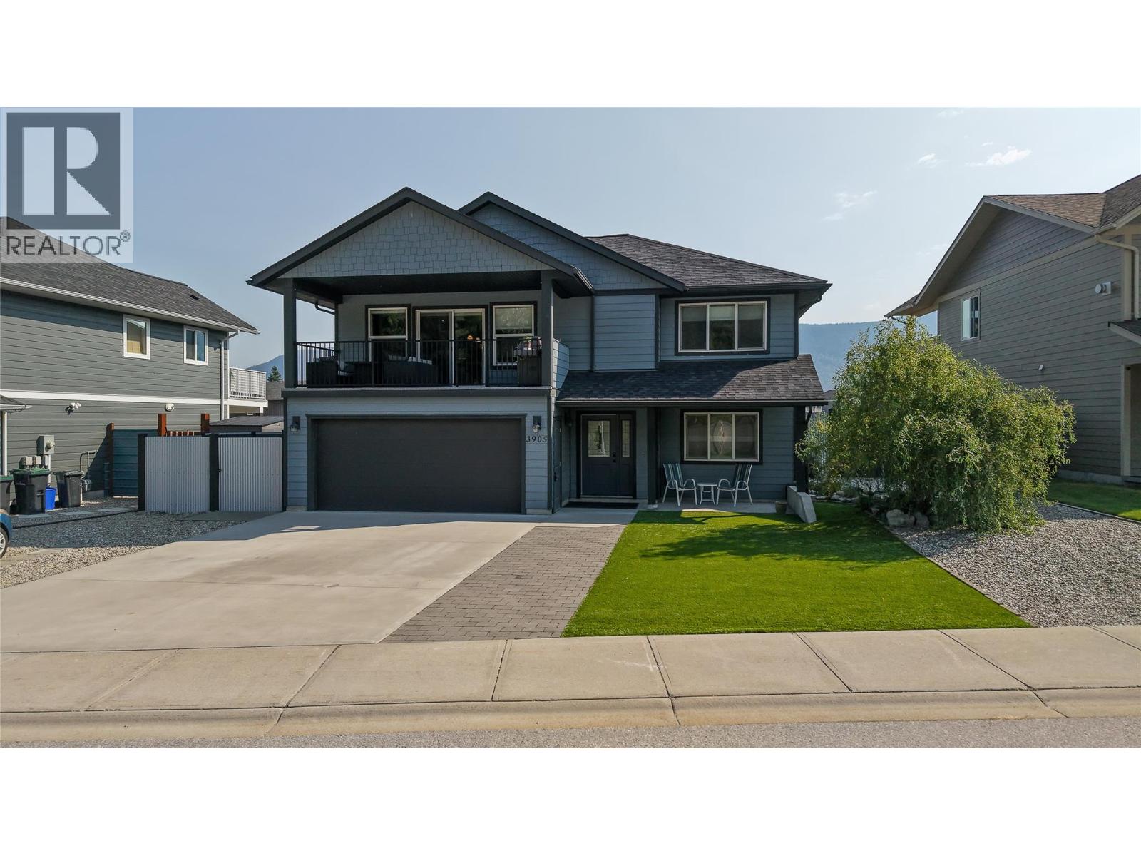 3905 16th Avenue, Castlegar, BC V1N 4X8