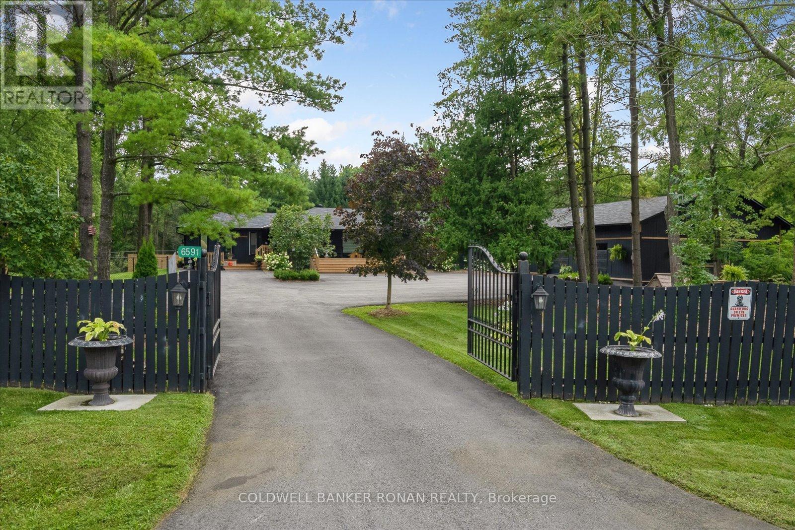 6591 Line 6, New Tecumseth, ON L0G 1W0
