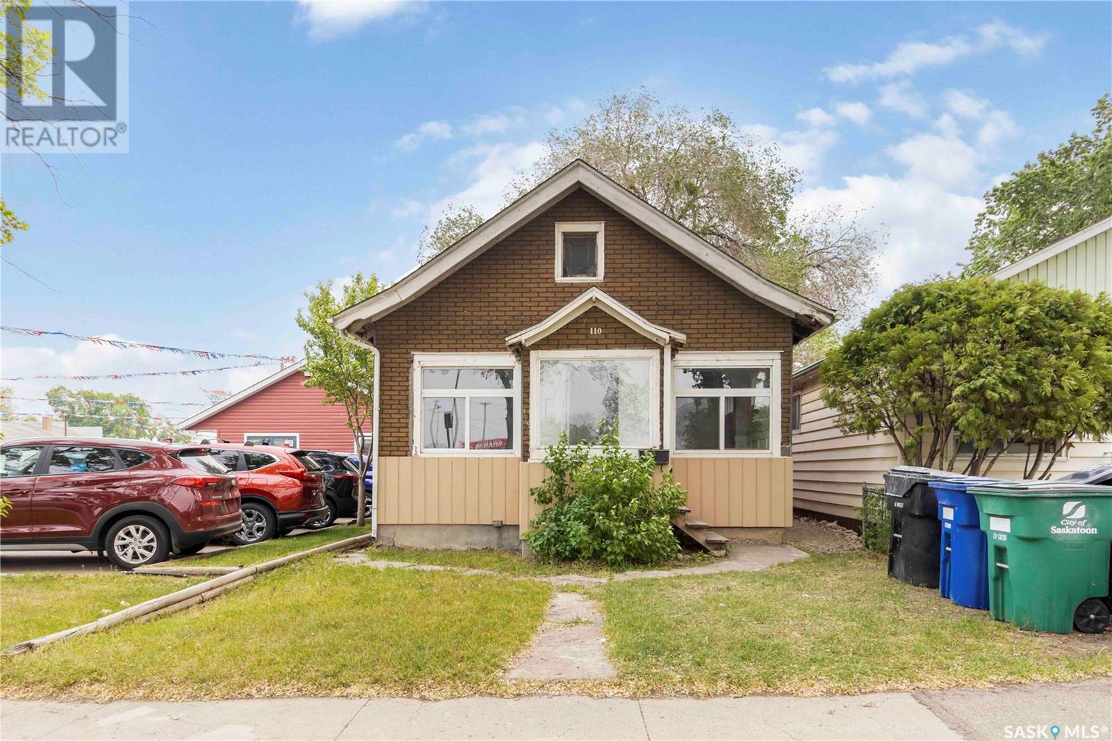 110 F Ave S, Saskatoon, SK S7M 1S8