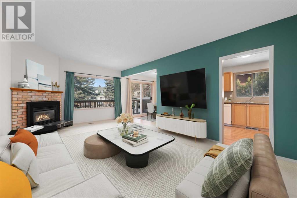 73 75 Dalton Bay NW, Calgary, AB T3A 1H7