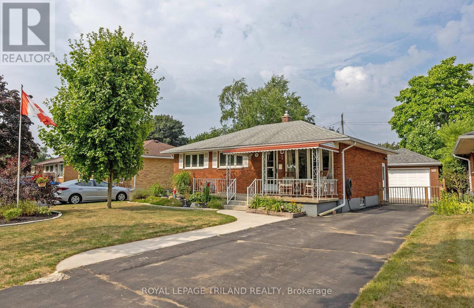 107 Susan Ave, London, ON N5V 2G3