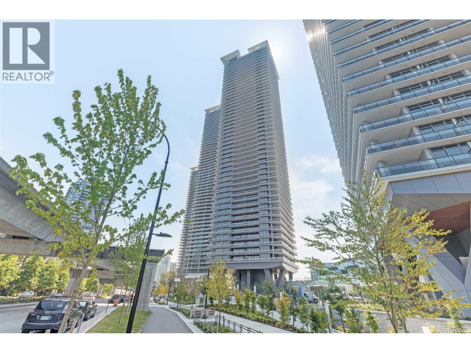4720 Lougheed Highway Unit 2702, Burnaby, BC V5C 3Y2
