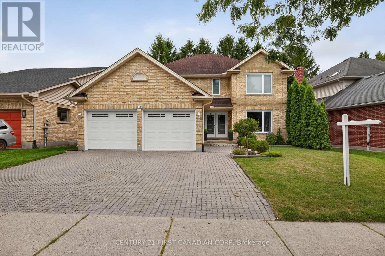 311 Ambleside Dr, London, ON N6G 4V8