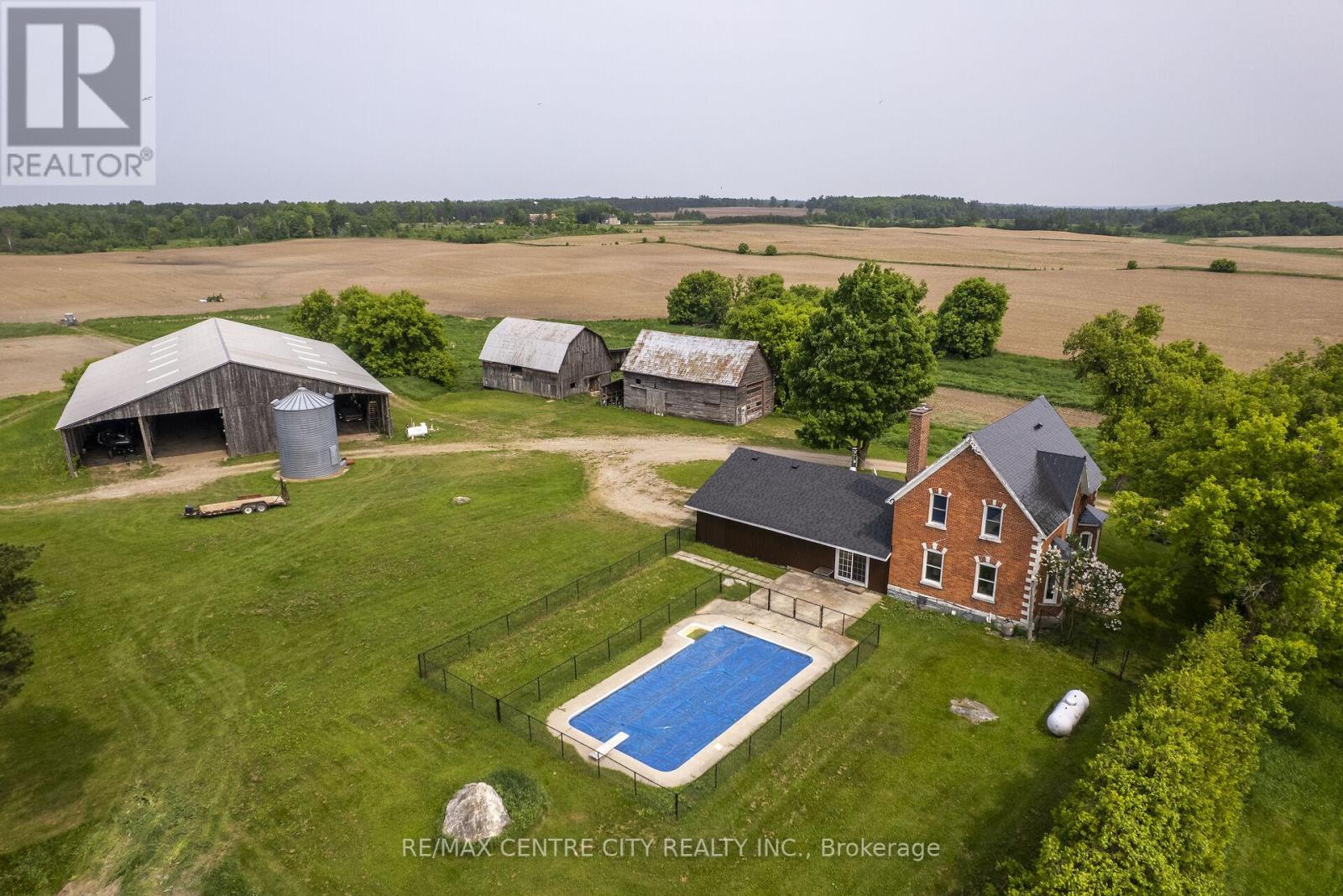730 Garden Of Eden Rd, Renfrew, ON K7V 3Z8